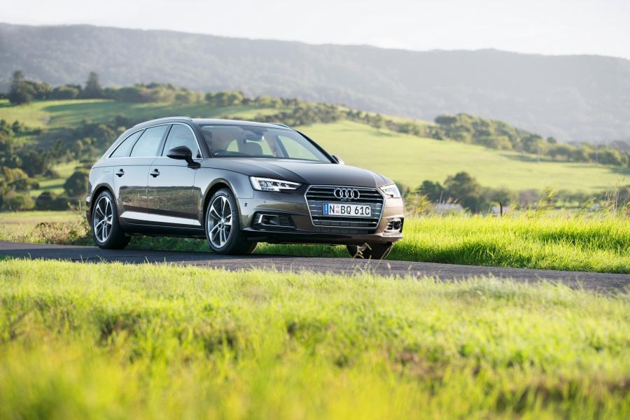  Audi A4 Avant 2.0 TFSI 2016 года  (AU) (фото 12 из 24)